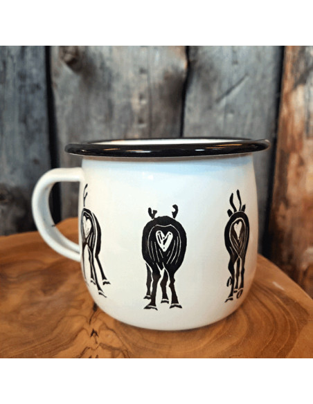 Elina Nygård Emaljerad mugg Renrumpor